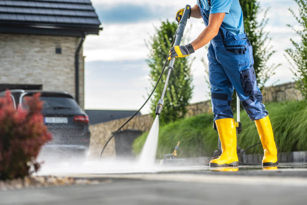 Playground Equipment Cleaning in Elroy, WI